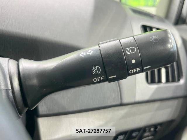 Toyota PRIUS 2011-11 340419-5
