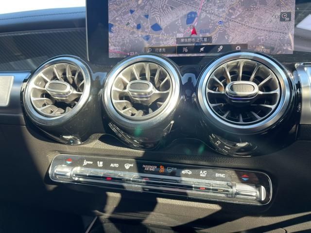 Mercedes Benz GLB-CLASS 2020-10 16802-14