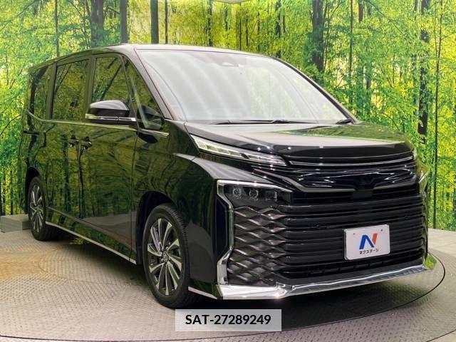 Toyota VOXY HYBRID 2022-04 370597-16