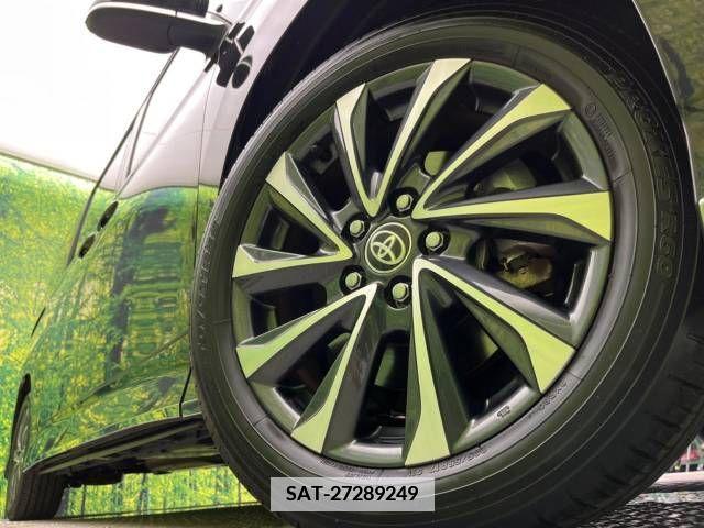 Toyota VOXY HYBRID 2022-04 370597-13