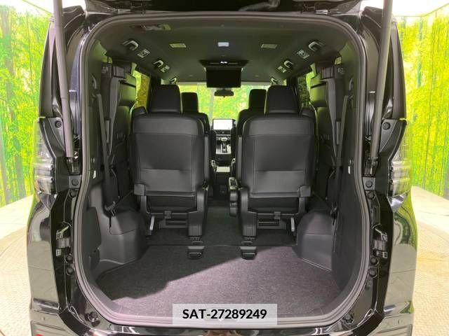 Toyota VOXY HYBRID 2022-04 370597-10