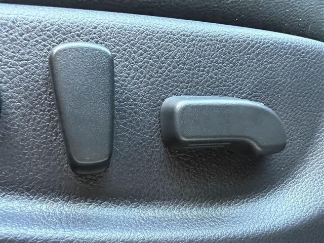 Nissan ELGRAND 2019-02 4198-17