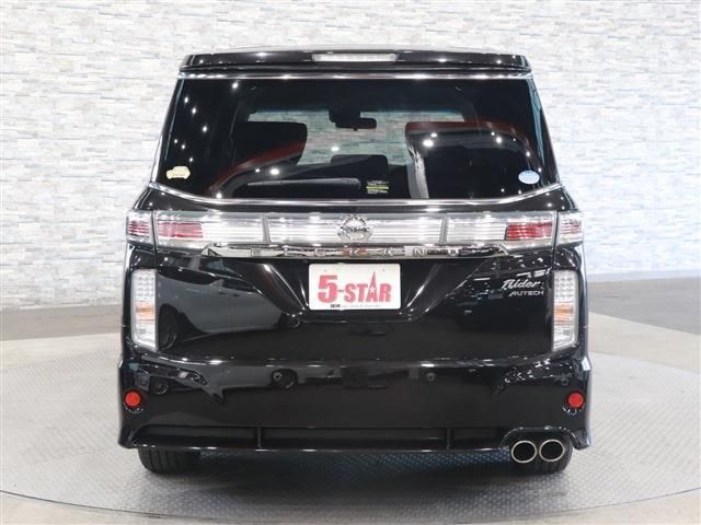 Nissan ELGRAND 2019-02 4198-7
