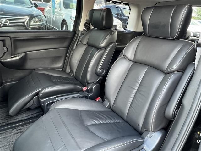 Nissan ELGRAND 2019-02 4198-19