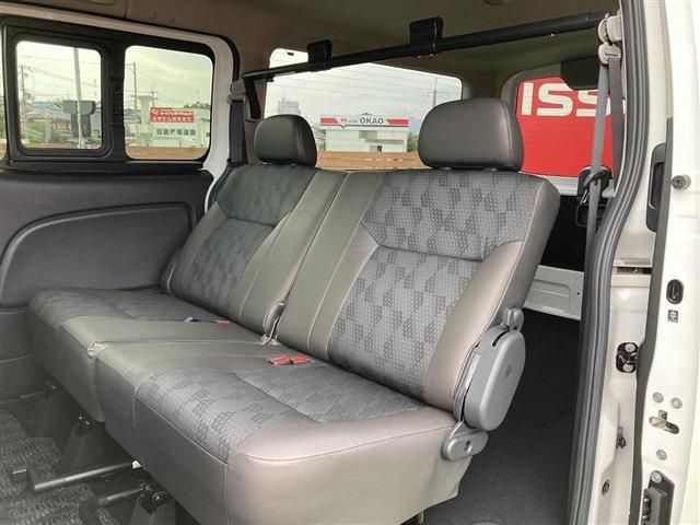 Nissan CARAVAN VAN 2021-11 9517-8