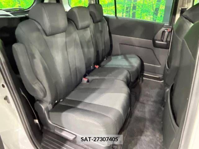 Mazda PREMACY 2013-09 381876-10