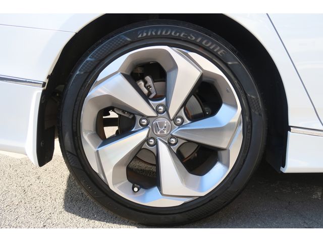 Honda ACCORD HYBRID 2020-03 187225-29
