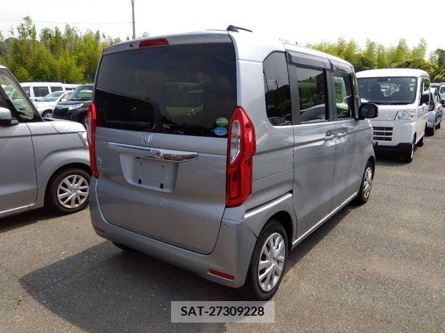Honda N BOX 2020-06 333817-1