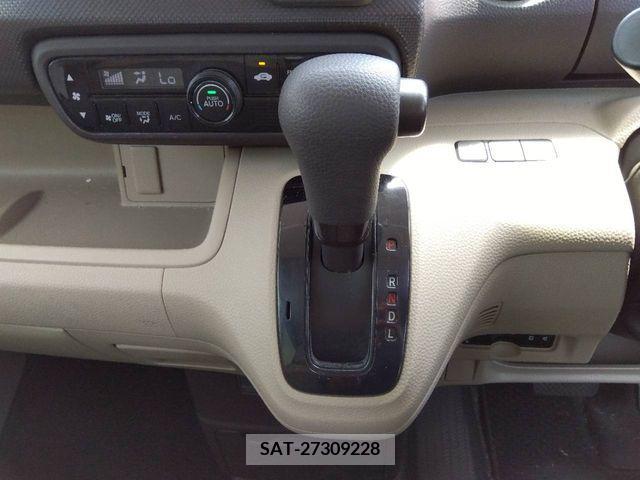 Honda N BOX 2020-06 333817-10