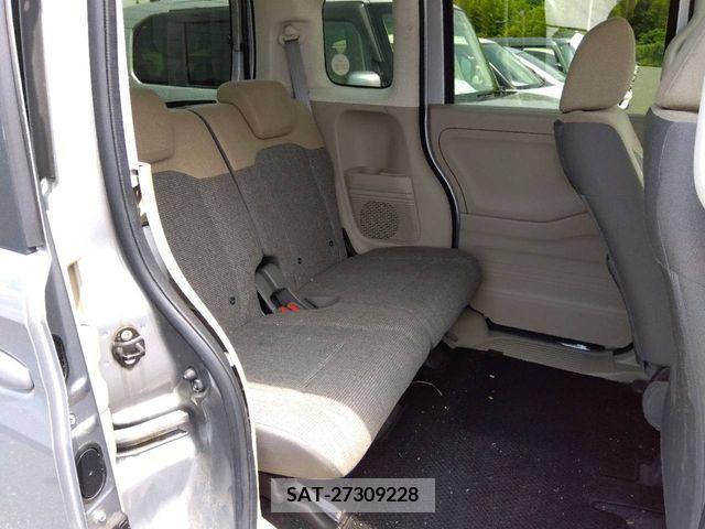 Honda N BOX 2020-06 333817-4