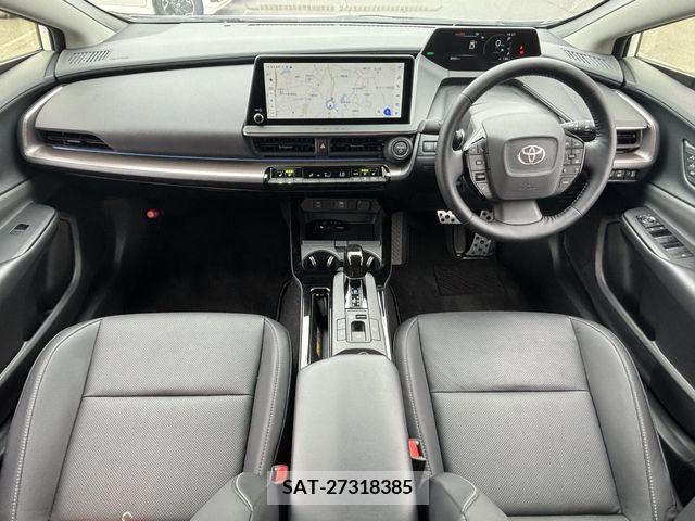 Toyota PRIUS 2023-08 379845-1
