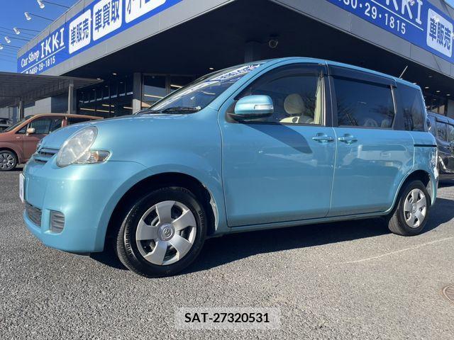 Toyota SIENTA 2007-01 208479-1