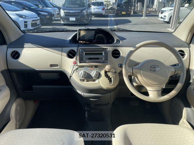 Toyota SIENTA 2007-01 208479-4
