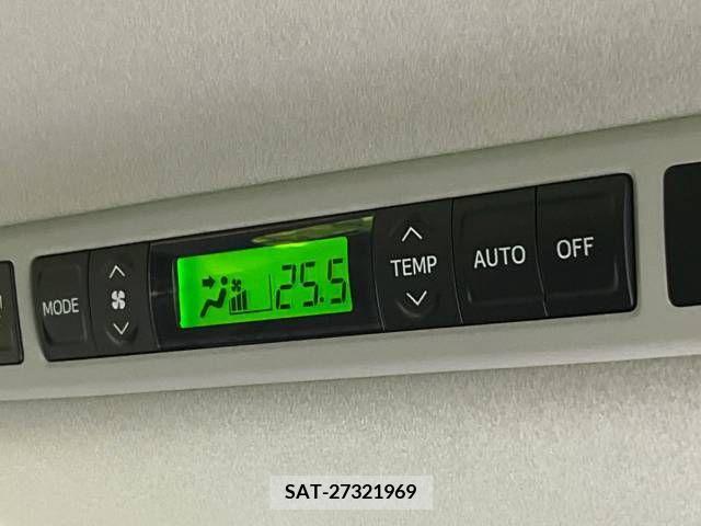 Toyota VELLFIRE 2013-07 299918-7