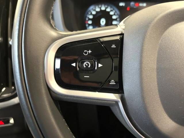Volvo V60 2021-03 18107-8