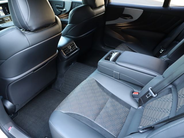 Lexus LS 2020-09 8035-11