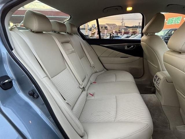 Nissan SKYLINE 2014-06 191013-20