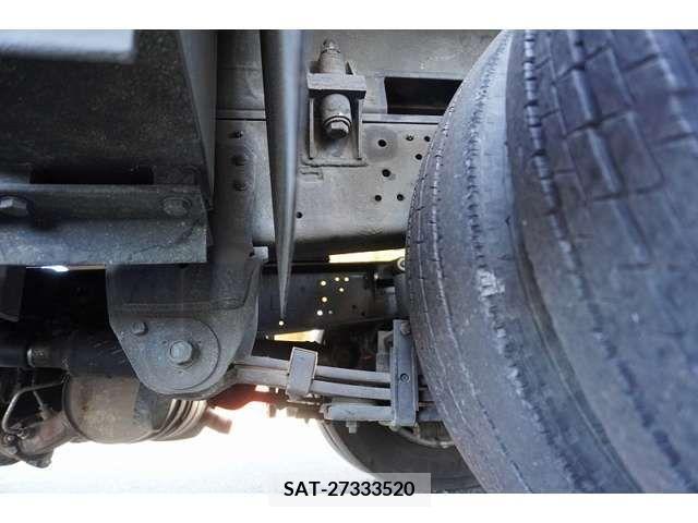 Hino DUTRO 2017-09 205529-9