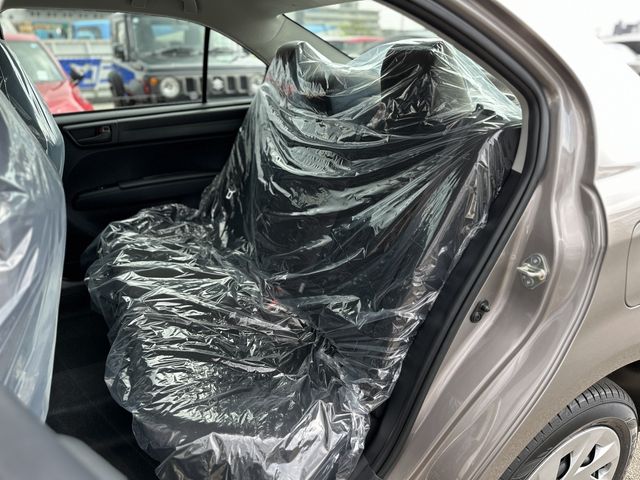 Toyota COROLLA AXIO 2023-05 191823-16
