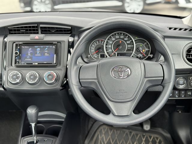 Toyota COROLLA AXIO 2023-05 191823-2