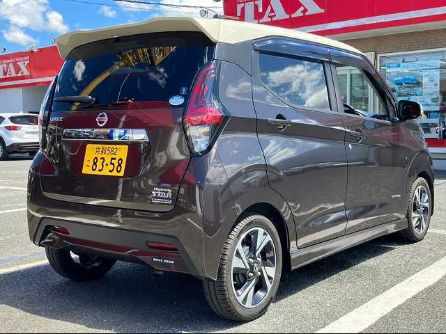 Nissan DAYZ 2019-10 18271-2