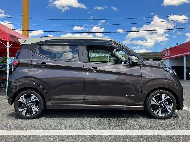 Nissan DAYZ 2019-10 18271-17