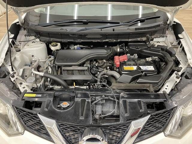 Nissan X-TRAIL 2017-02 185238-19