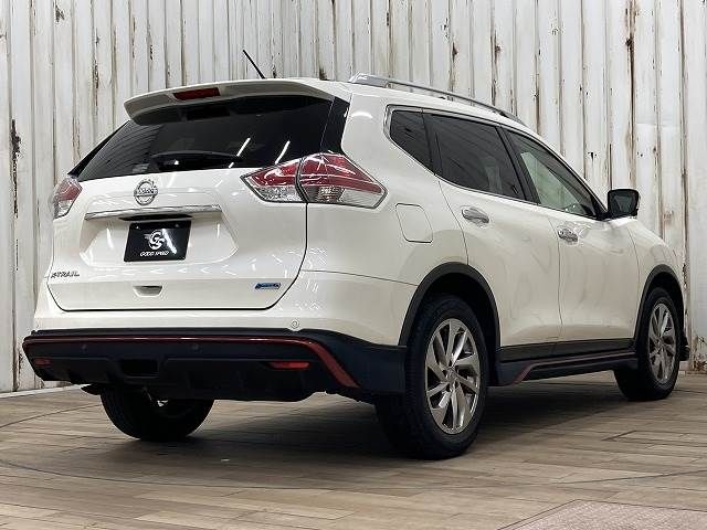 Nissan X-TRAIL 2017-02 185238-15
