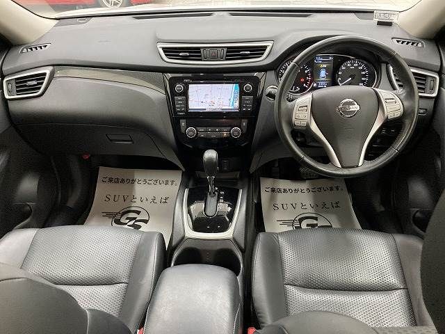 Nissan X-TRAIL 2017-02 185238-1