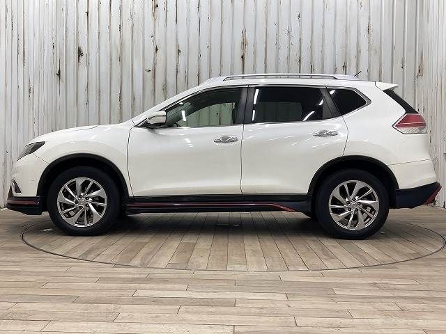 Nissan X-TRAIL 2017-02 185238-13