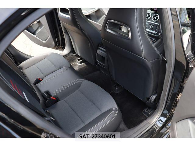 Mercedes Benz A-CLASS 2018-01 246662-3