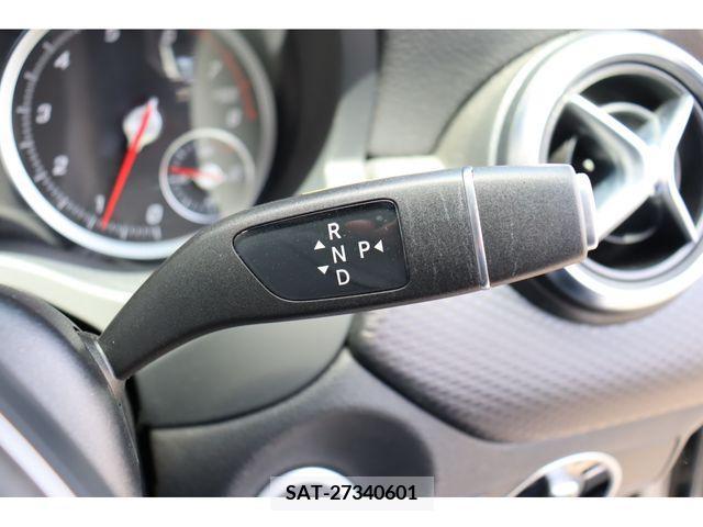 Mercedes Benz A-CLASS 2018-01 246662-6