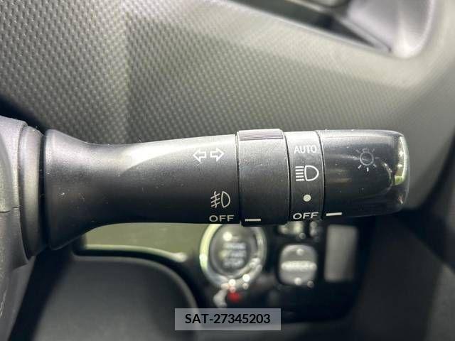 Toyota COROLLA RUMION 2012-09 264752-5