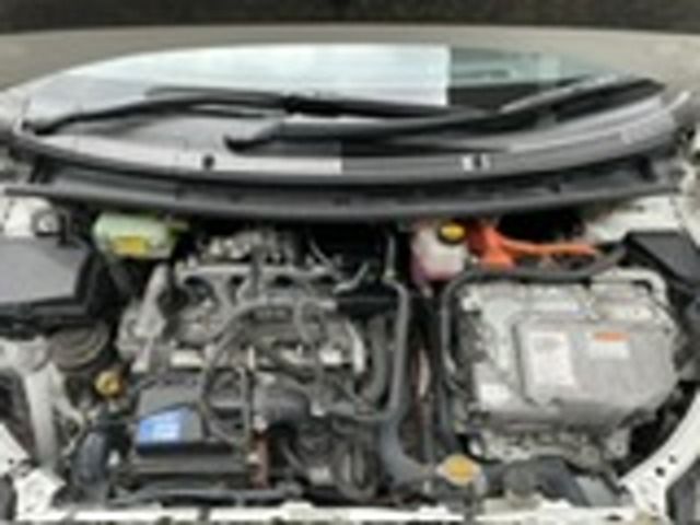 Toyota AQUA 2015-03 12823-13