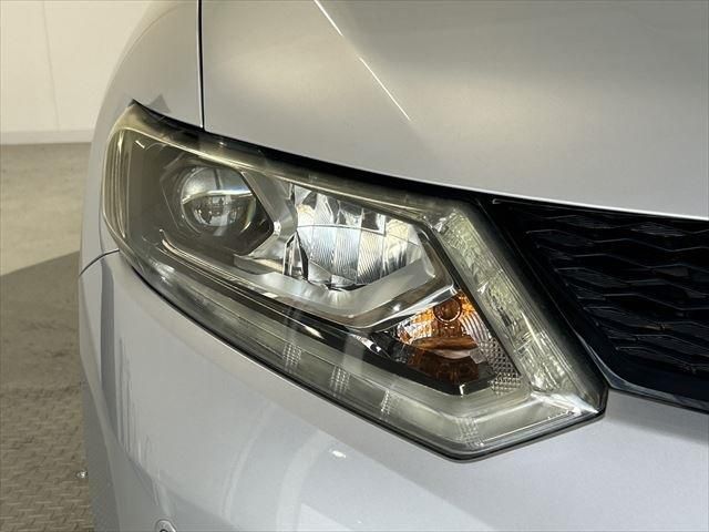 Nissan X-TRAIL 2014-10 27188-9