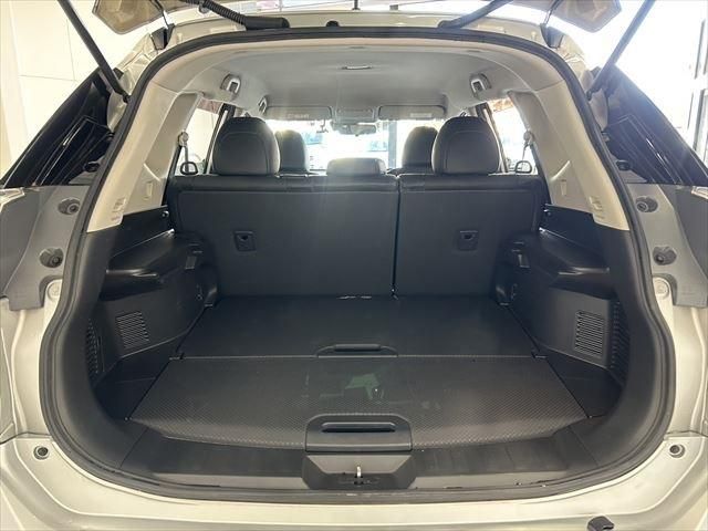 Nissan X-TRAIL 2014-10 27188-23
