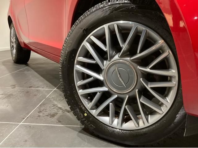 Chrysler YPSILON 2014-03 13451-17