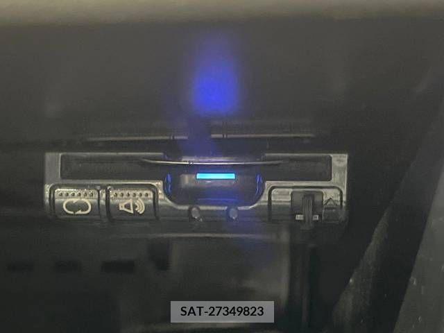 Mazda PREMACY 2011-11 337064-5