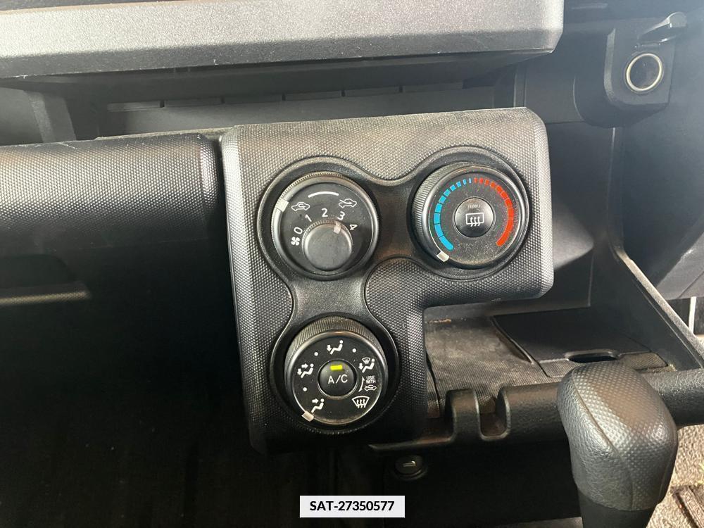 Toyota SUCCEED VAN 2018-06 334667-29