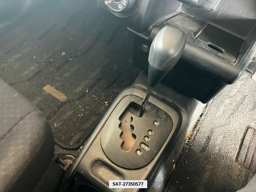 Toyota SUCCEED VAN 2018-06 334667-30
