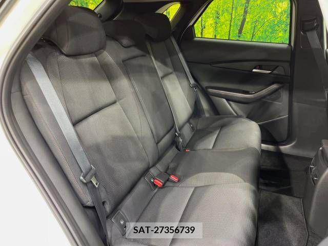 Mazda CX-30 2022-08 358521-9