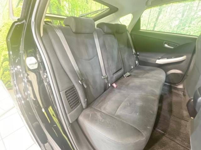 Toyota PRIUS 2014-01 19186-9