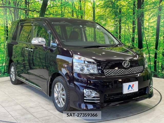 Toyota VOXY 2011-11 370358-17