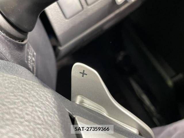 Toyota VOXY 2011-11 370358-5