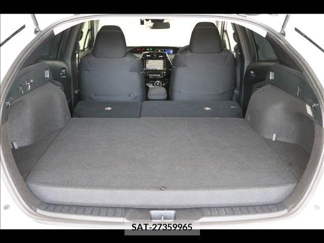 Toyota PRIUS PHV 2021-12 248051-16