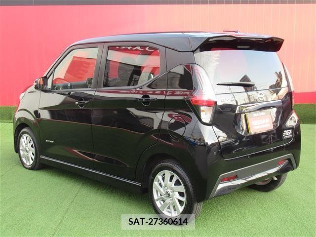 Nissan DAYZ 2021-10 207682-1