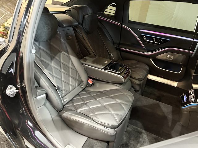 Mercedes Benz S-CLASS 2022-09 6236-11