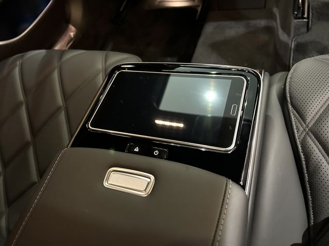 Mercedes Benz S-CLASS 2022-09 6236-13