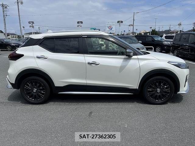 Nissan KICKS 2022-01 338002-16