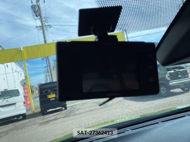 Toyota SIENTA 2019-07 347810-14